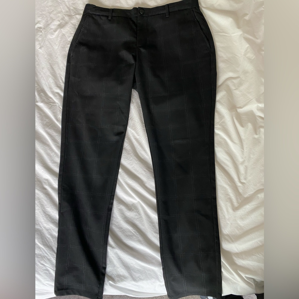 Men’s Black textured Zara Pants